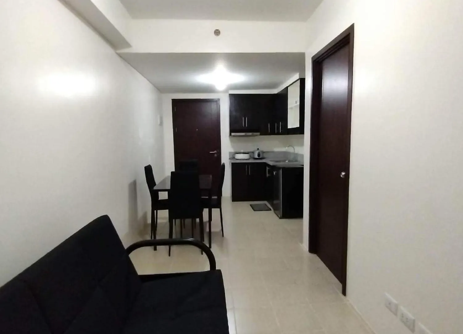 Pioneer Woodlands Condominium Mandaluyong Filipiny